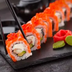 Czy sushi jest dietetyczne? Odkryj prawdę o jego kaloryczności
